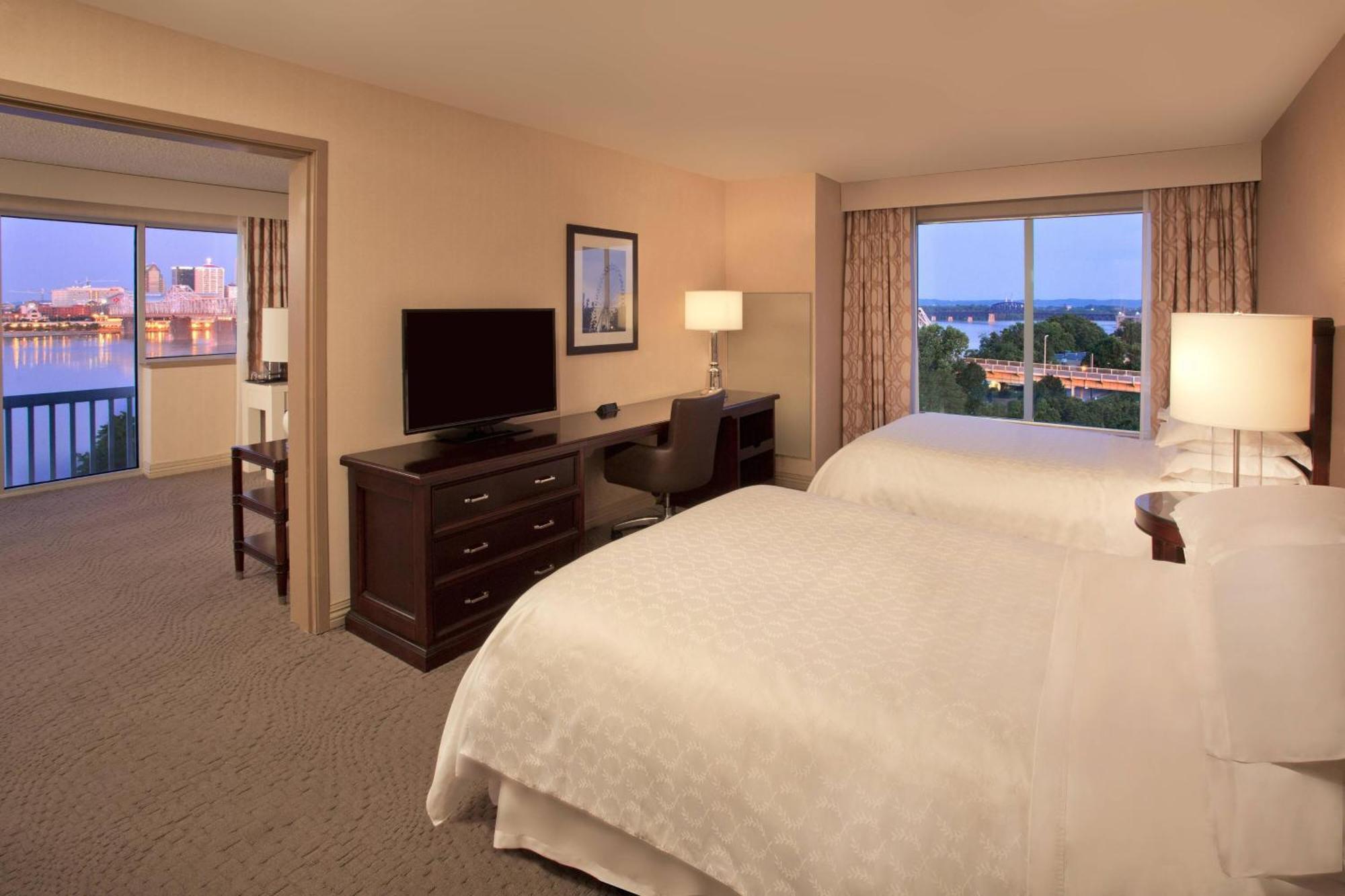 Sheraton Louisville Riverside Hotel Jeffersonville Room photo